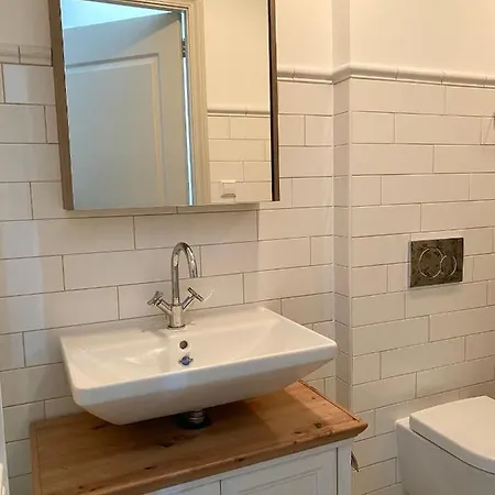 Apartment Basic Little House Scheveningen *